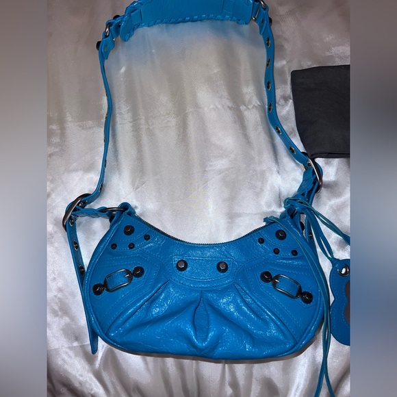 💕🚨SALE NWT Authentic Balenciaga Le Cagole XS in Turquoise / Blue Leather - Picture 2 of 9